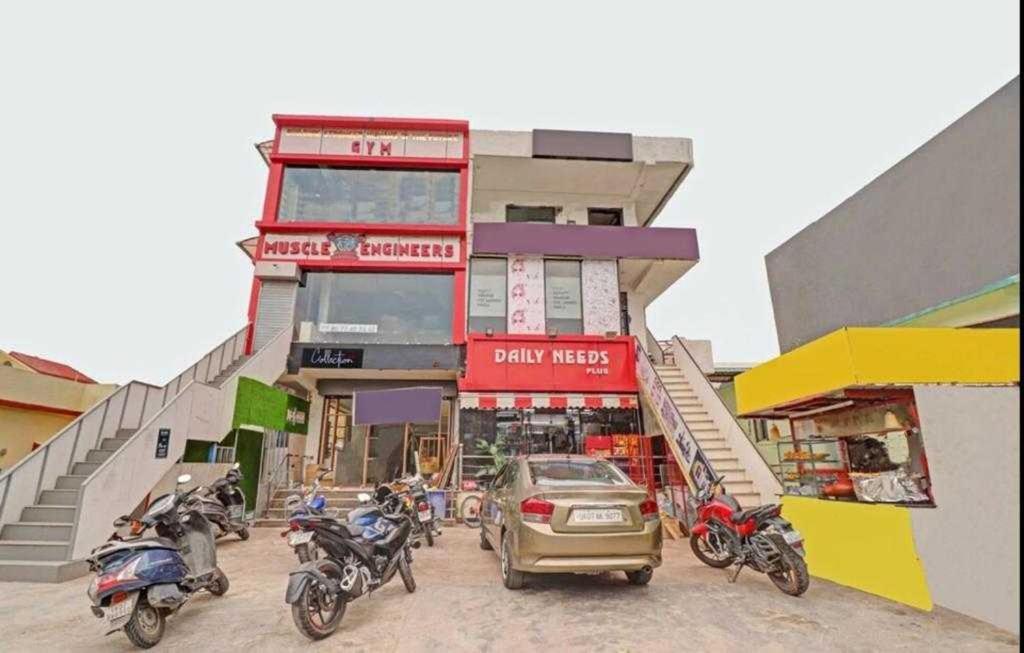Hotel O Bottom Inn Dehradun Eksteriør billede